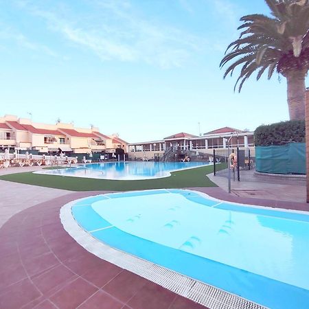 Pool Apartment Maspalomas By Wave Properties San Bartolomé Buitenkant foto